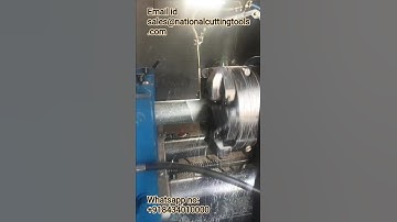 automatic pipe threading machine is used to cut standardized threads onto the ends of pipes and tube