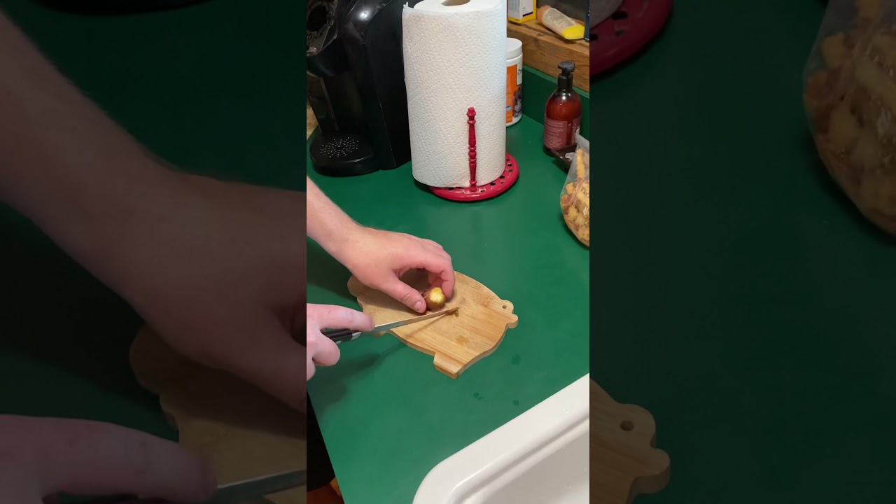 UNK fig taste test(LMK if you know what kind) mild strawberry taste