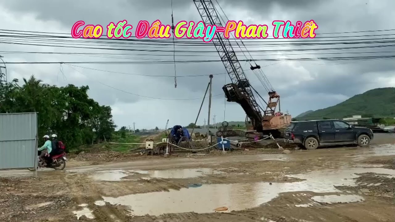 Cao tốc Dầu Giây - Phan Thiết dần lộ diện.