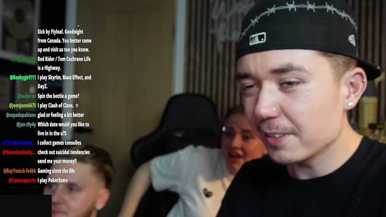 MollyBoyTV is LIVE! | Join now!