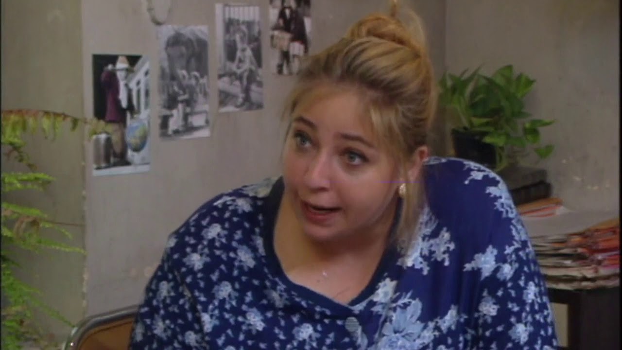 مسلسل أحلام أبو الهنا الحلقة 29 التاسعة والعشرون بطولة دريد لحام - وقفة عيد