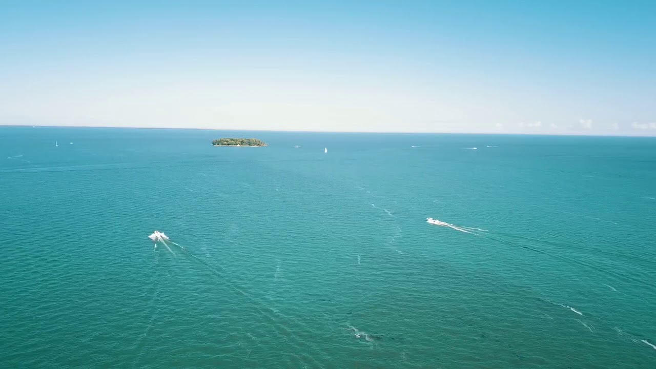 Flying around the Ohio islands