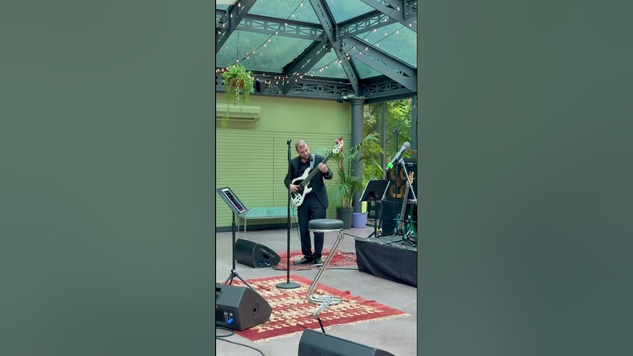 Nick Muneratti bass solo with Mindi Abair-1 #mindiabair #bassolo #meridianguitars #funk #groove Nick Muneratti bass solo with Mindi Abair-1 #mindiabair #bassolo #meridianguitars #funk #groove