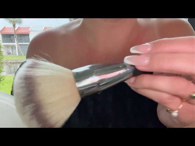 ASMR Doing Your Makeup in 1 Minute *fast* ♥︎