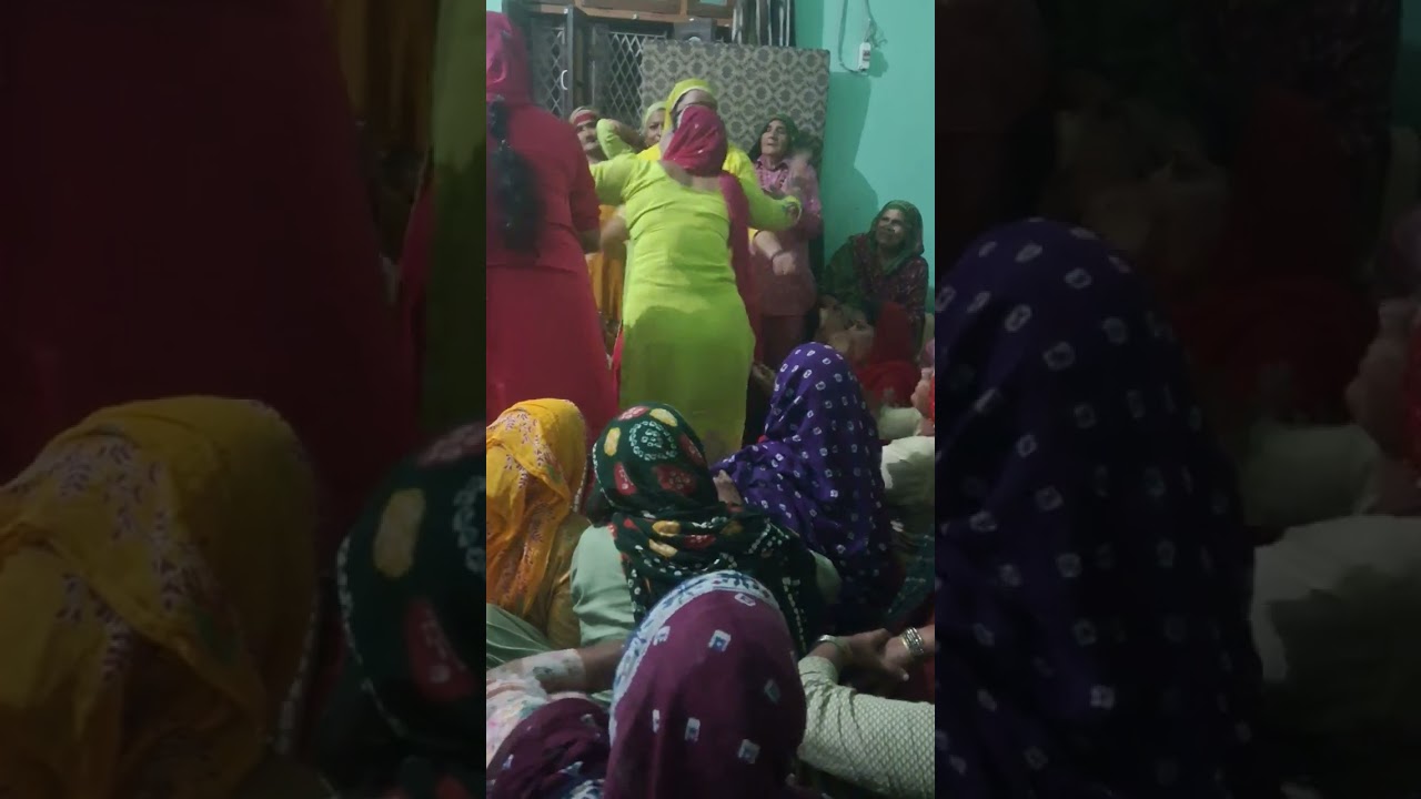 Maiya# ri mane ke degi #