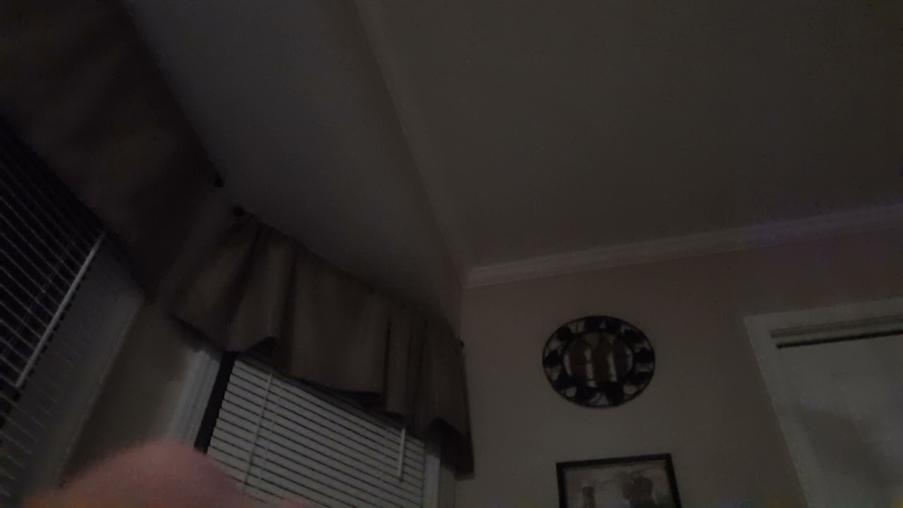 ASMR: Lo fi (Actual touching) Camera scratching, rubbing in soft lighting. Intense sounds.