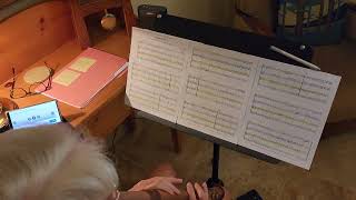 Hedy playing the Hurd piece with play along