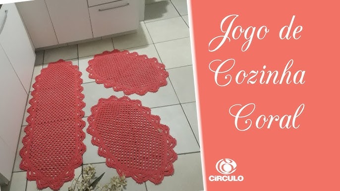 Passadeira de Crochê - Jogo de Cozinha 'Juliana'  Passadeira de Crochê -  Jogo de Cozinha 'Juliana' A artesã Edilene Fitipaldi mostra mais uma parte  desse conjunto, que é sucesso garantido! A