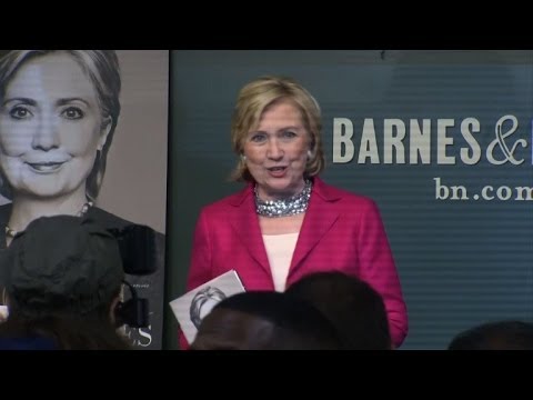 Vídeo: Novo Livro De Hillary Clinton
