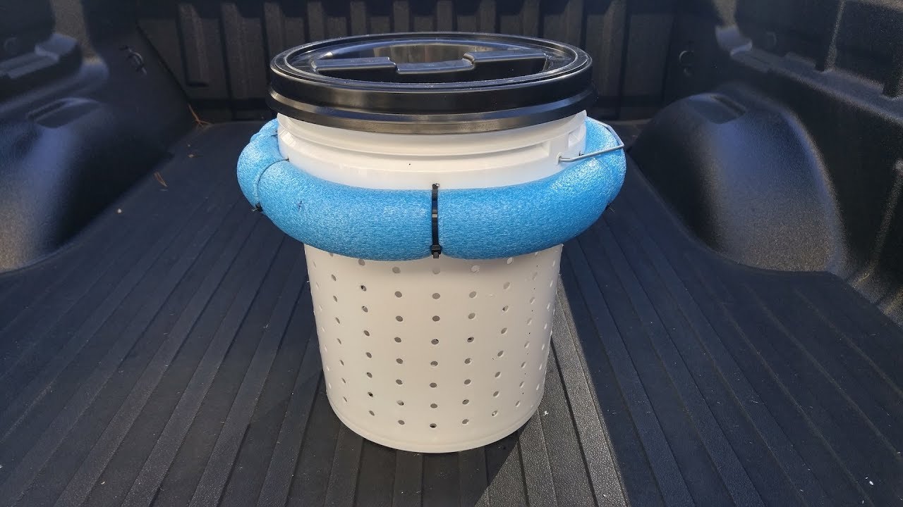 DIY Inexpensive Floating Live Bait And Chum Bucket 