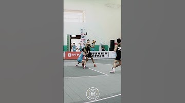 #18 U18 SSA Quyết Định Solo Khi Thấy Đồng Đội Không Thoát Khỏi Phòng Ngự Của PKKQ #shorts #bongro