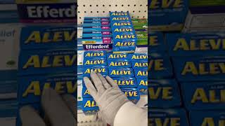 ASMR ORGANIZING SHELVES WITH GLOVES NO TALKING- ORGANIZANDO ESTANTES CON GUANTES SIN HABLAR