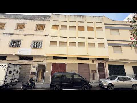 منزل للبيع بمساحة 110 متر مع كراج من 3 طوابق محفظ بحي الموظفين طنجة