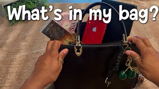 ASMR Gum Chewing What’s In My Bag | Church Essentials