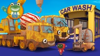 Cleaning Muddy Construction Trucks in the Car Wash with Gecko's Garage | Diggers for Children