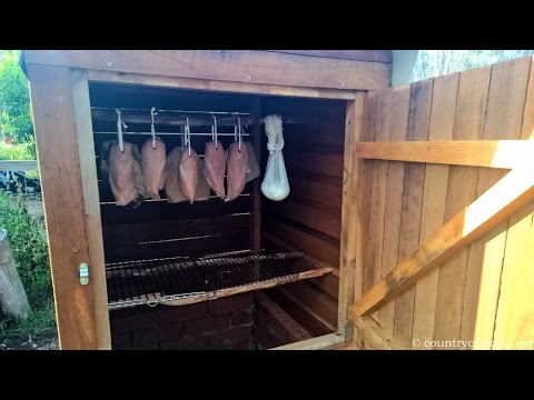 Video: Fajčiar Na Mäso: Ako Postaviť Pece Na Studené A Horúce Fajčiarske Bravčové Mäso Vlastnými Rukami, Kresbami A Schémami Návrhu
