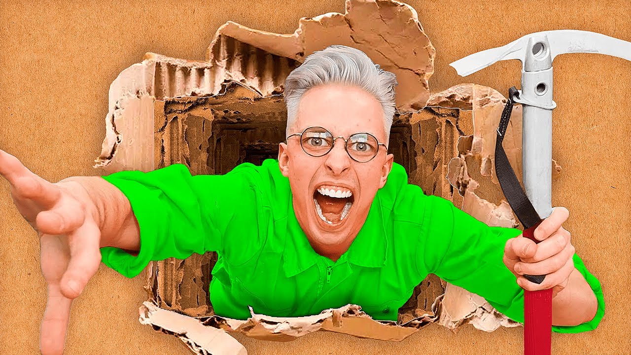 Сбегаю из 1000 Слоев Картона Челлендж!