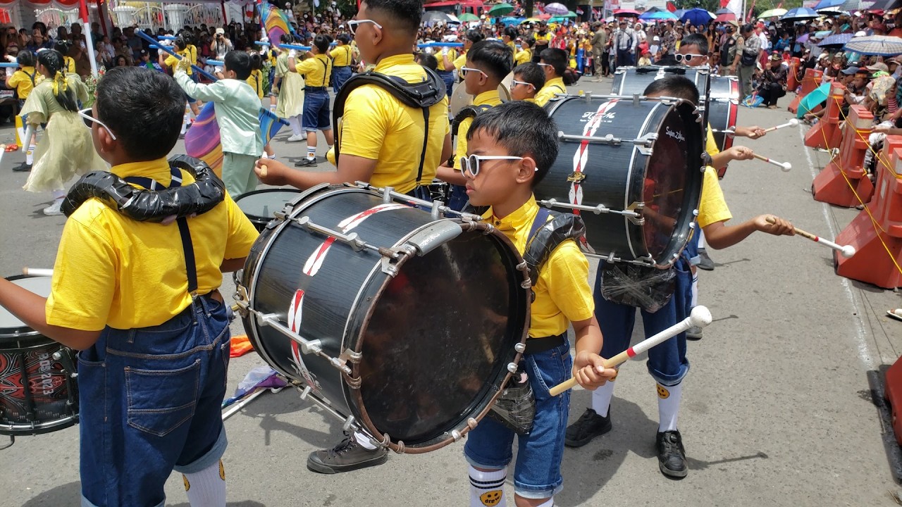 Penampilan Drumband & Marching Band SD Sint. Yoseph di Parade HUT RI ke-80 Kabanjahe 2025