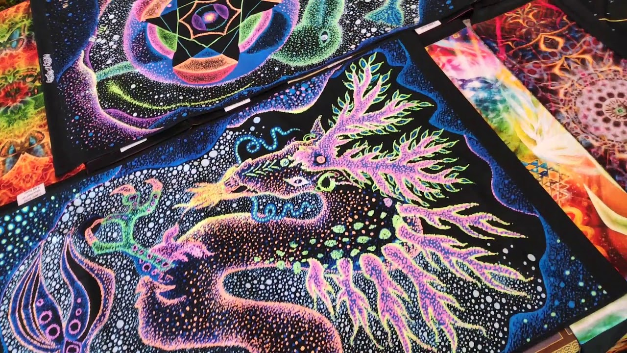 Pointillism Art - UV sensitive for rave decorations - Part 2