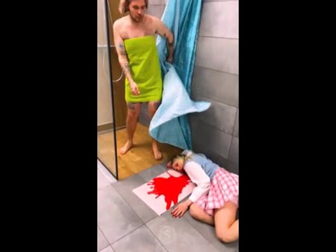 مزحة سجادة الدش Shorts