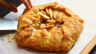 Apple Galette with Flaky Crust and Gooey Apple Filling  | Easy Recipe for Homemade Apple Galette