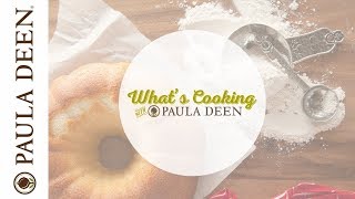 In this Podcast Paula and her cousin Don Heirs make a delicious Che...