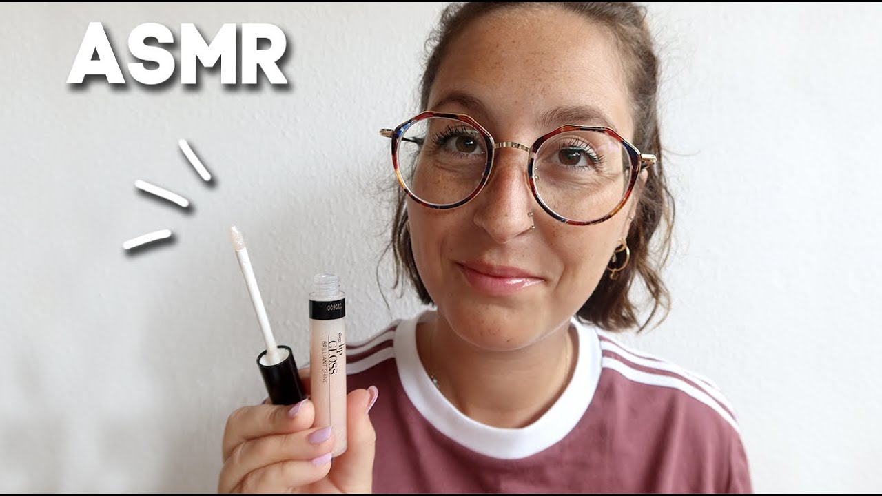 Je reproduis une de mes premières vidéos ASMR ✨ - Lipstick Application