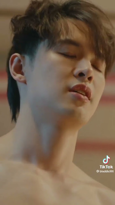 this is such a sensual scene I love it🤭🔥🥵 #warofytheseries #billyseng #nottpan #thaibl #boyslove