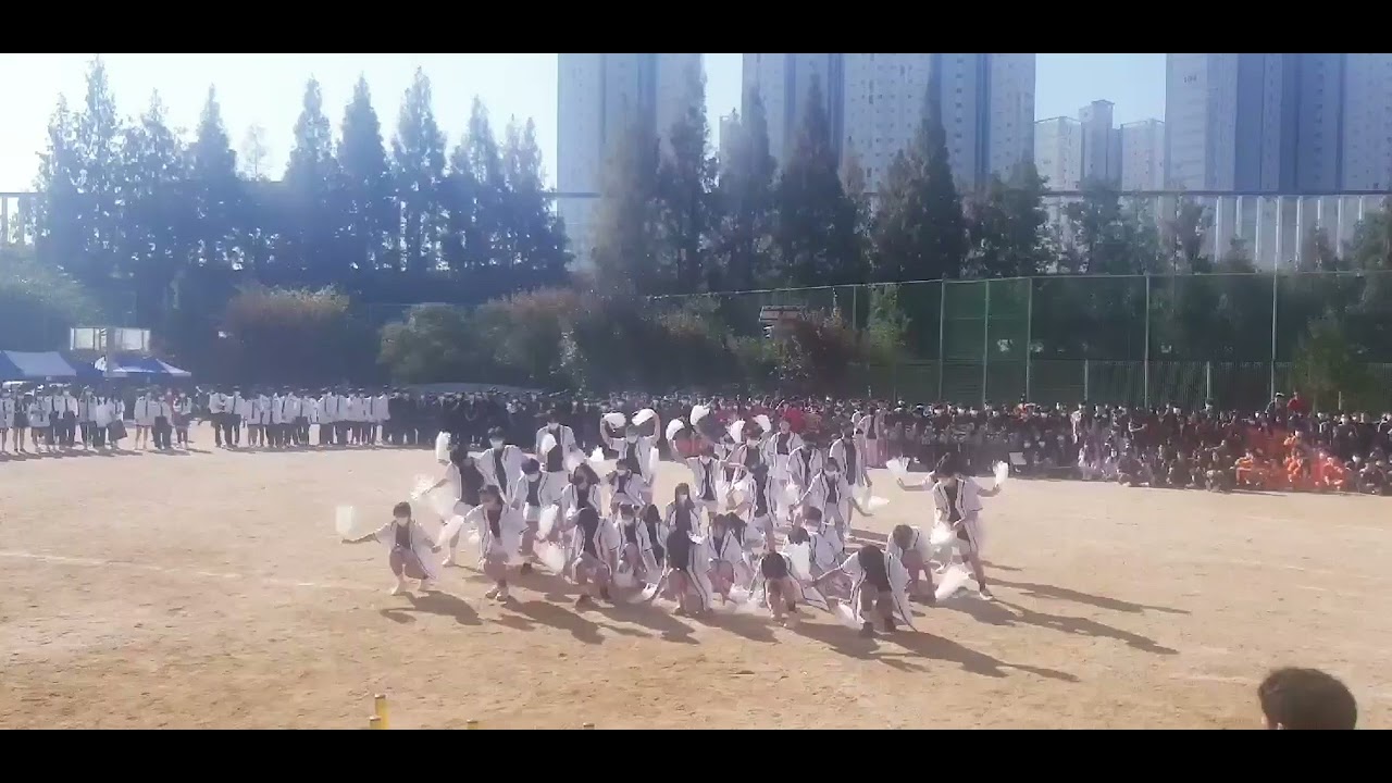 인스타에서 난리난  체육대회 입장식 레전드(인천서창중 2학년)