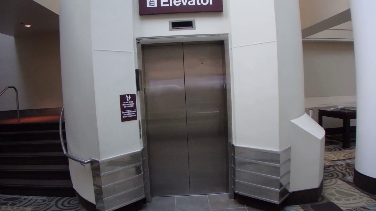 Original 1987 Dover Impulse Oildraulic Elevator at BNA Airport in