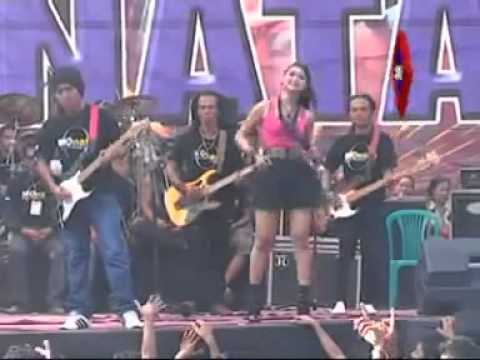Monata2012 Live Pati Niken Pesawat Tempur