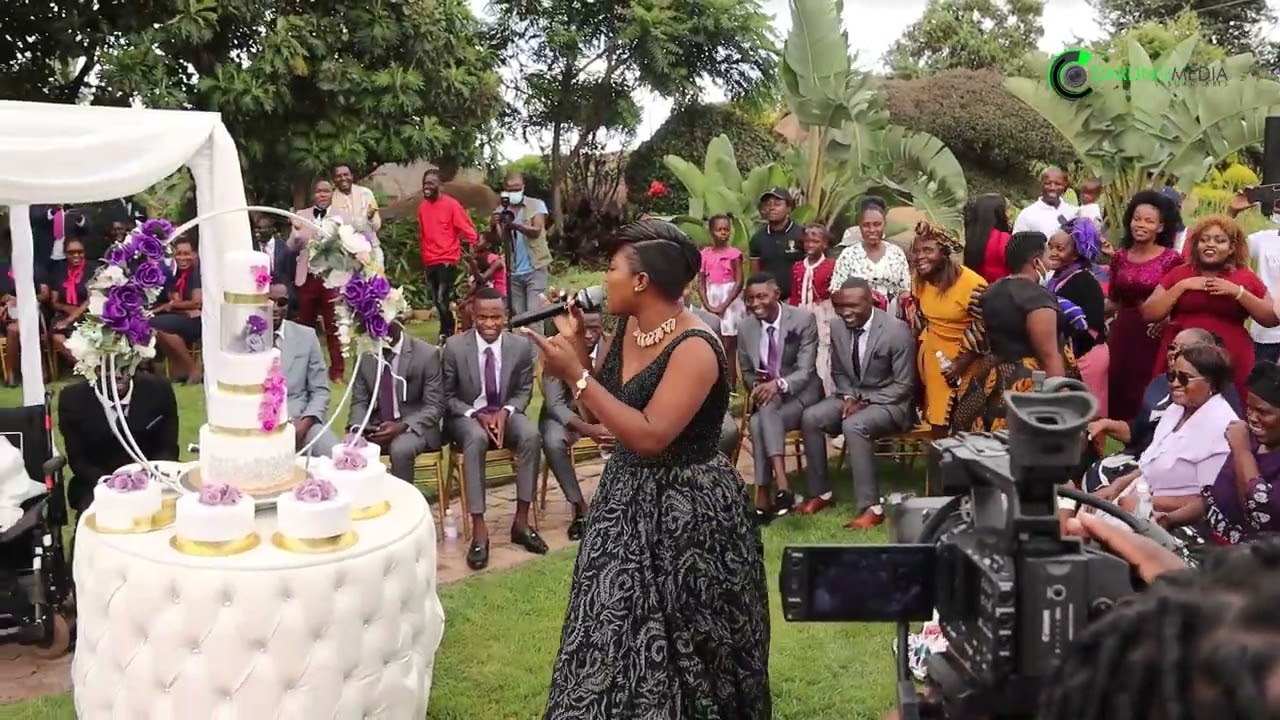 Lolo, The Best Female MC