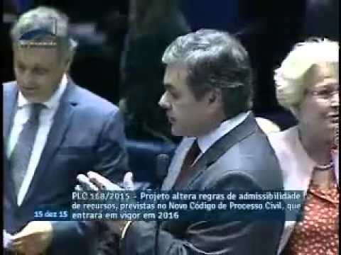 C&aacute;ssio parabeniza o senador Blairo Maggi pela relatoria do PLC 168/2015