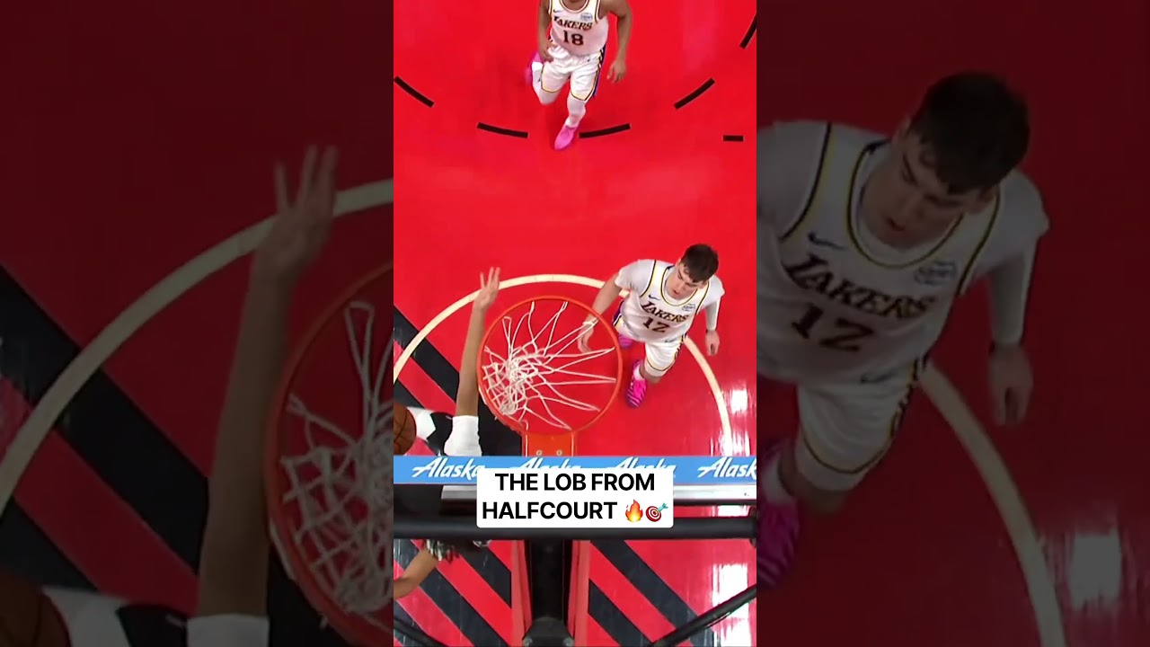 This HALFCOURT lob from Caleb Love to Shaedon Sharpe last season was PINPOINT 🎯