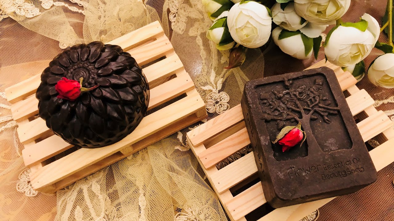 DIY Slimming Soap in 2 ways طريقة عمل صابون التنحيف وإزالة السيلوليت والترهلات