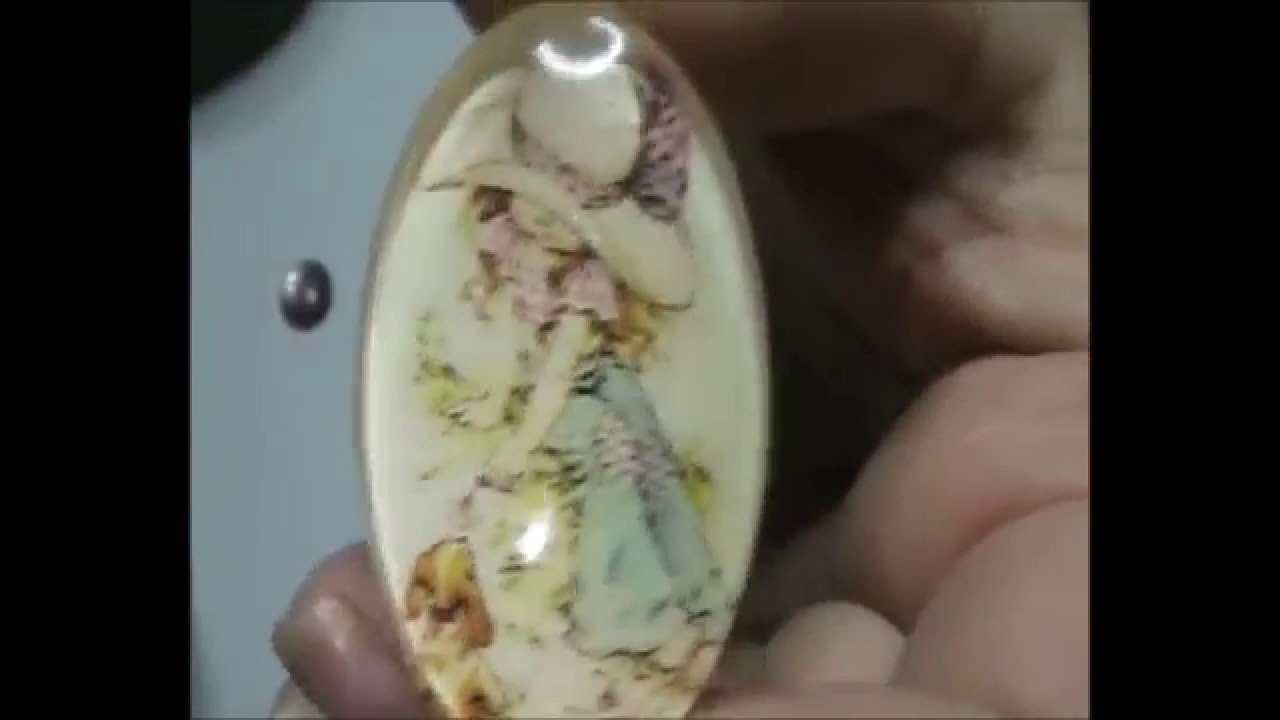 DIY Tutorial per personalizzare i vostri cabochon in vetro ! Buon divertimento !
