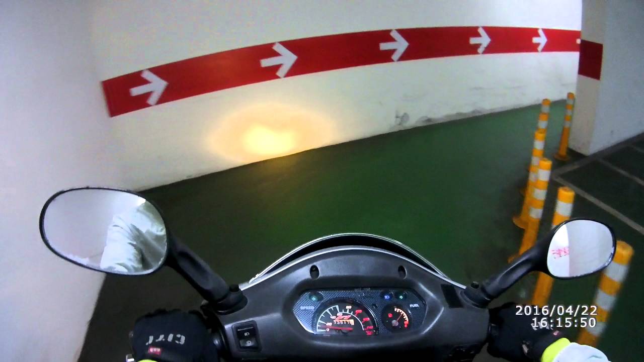 20160422林口家樂福機車道 Youtube