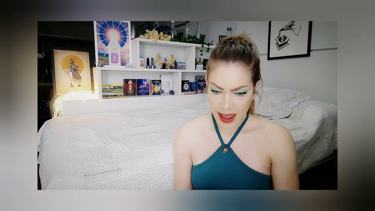 Tarot do Amor ⚘️  - Sem Comunicação/ mensagens dele/a!