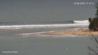 Crunchie Point Live Surf Cam