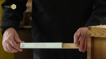 Thorne Beehives - fitting a Wasp Out correctly