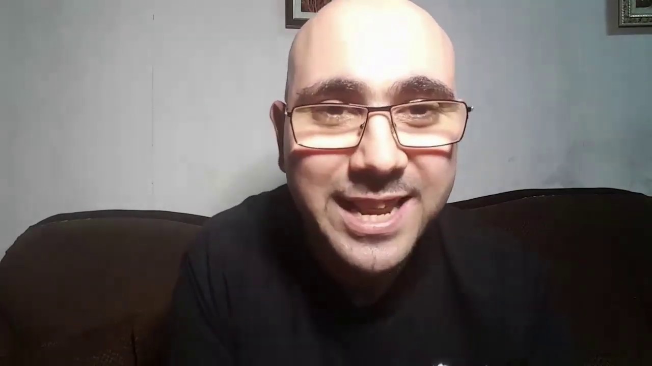 كيف تتحدث مع الغرباء على وسائل التواصل الاجتماعي 💻، أو على أرض الواقع 😎