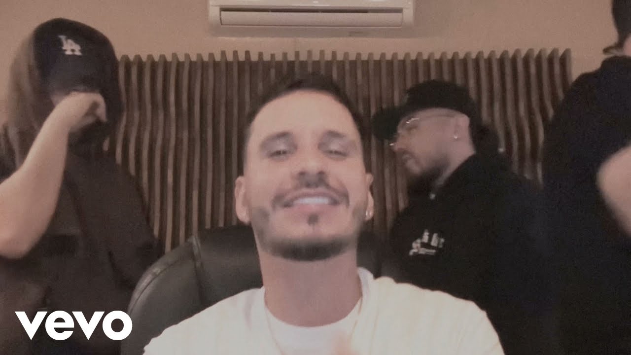 West Blanco - HOMBRE NO ES GENTE