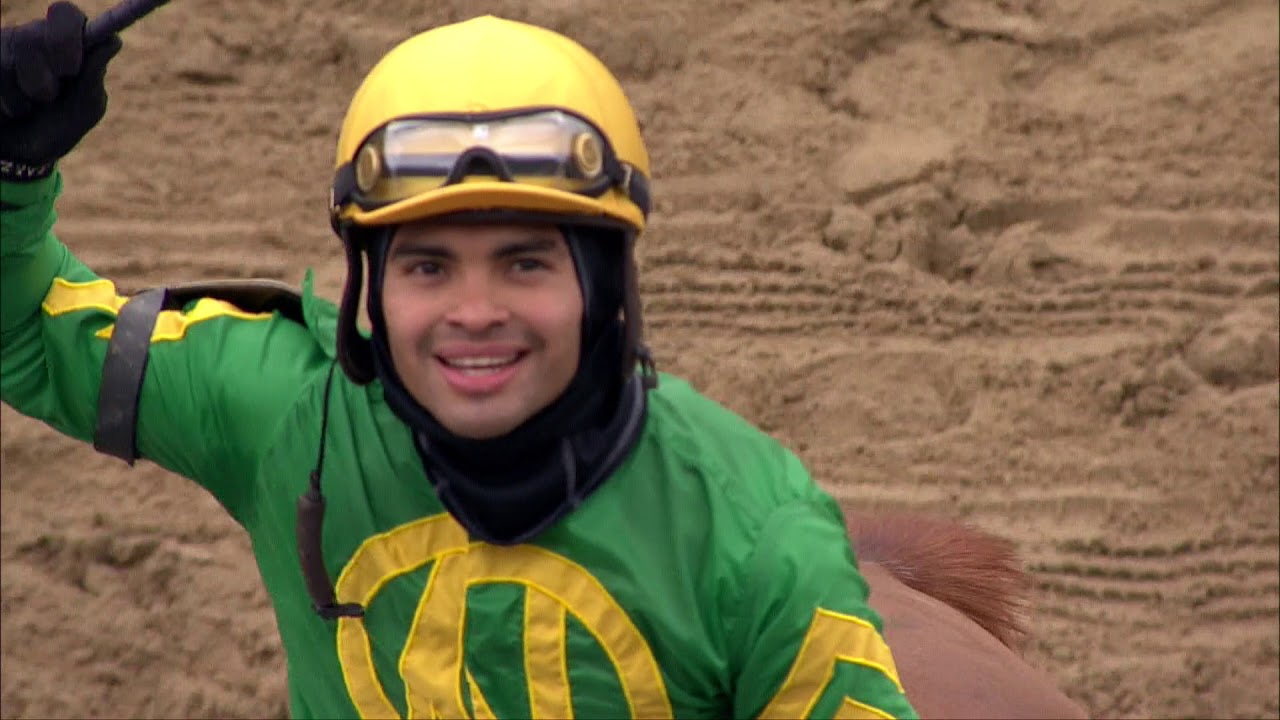 horse racing news Luis Saez Rides His 2,000th Winner
