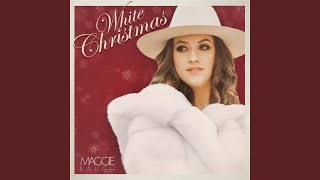 Vignette de la vidéo "Maggie Baugh - White Christmas"