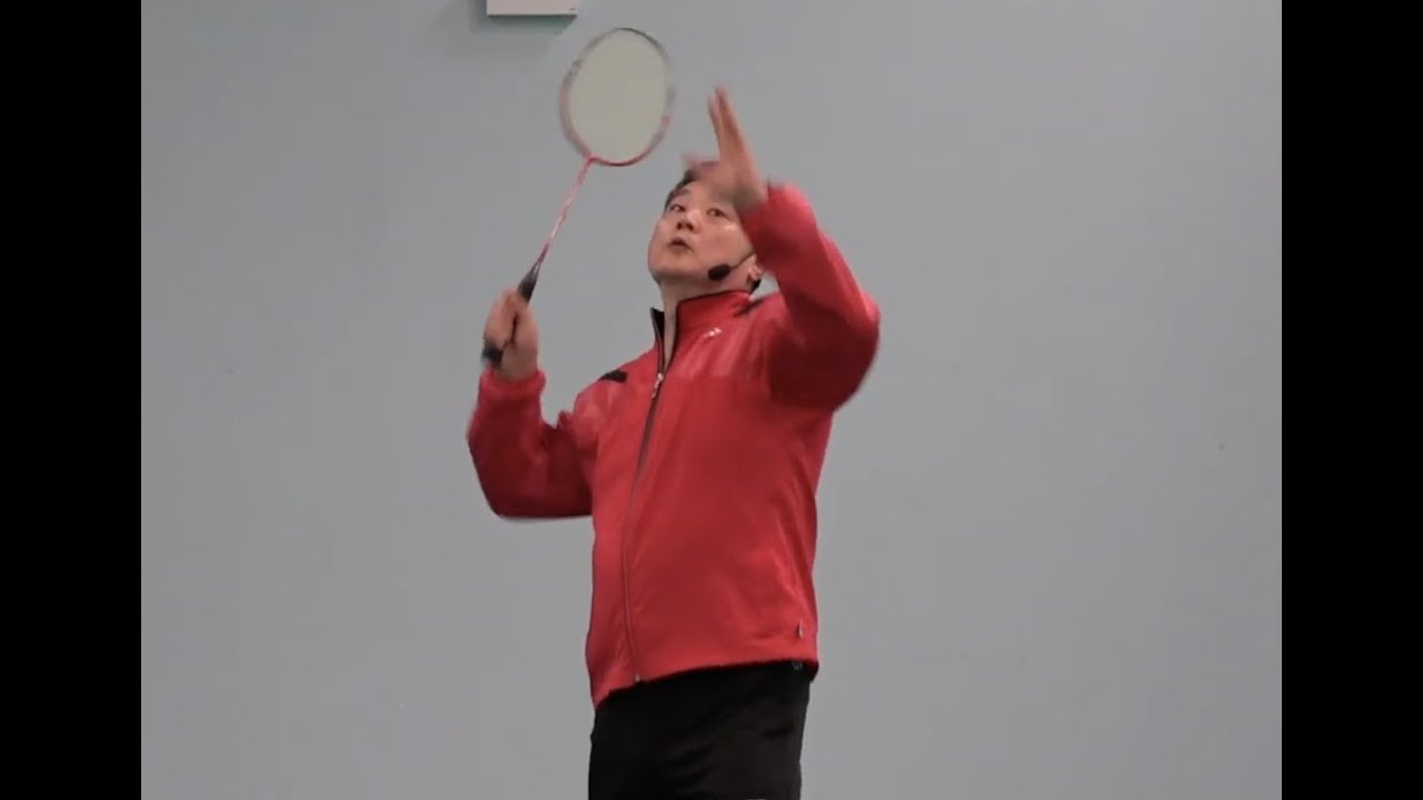 Badminton How To Teach Clear (1) The Most Important Hitting Action In
