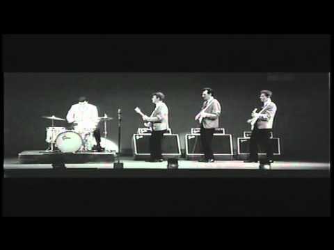 The Ventures - Wipeout live in Japan 1966