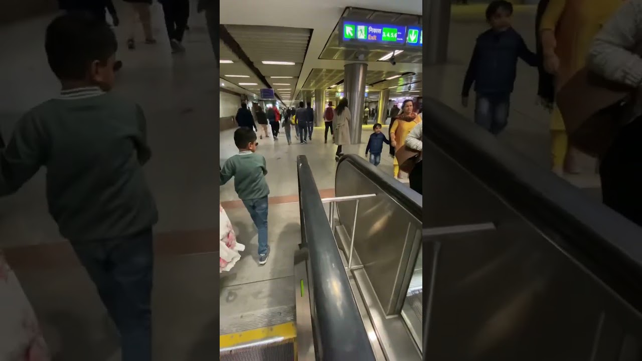 kashmere gate  metro station | Delhi metro vs Up metro 