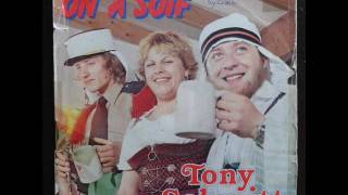 Tony Schmitt - Marianne