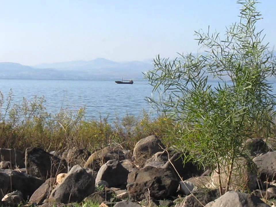 Saya Hoo (Psalm 121) by Tal Hermon. In the Name of YESHUA. (with captions)