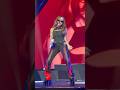 “Una foto remix” - Nicki Nicole (en vivo en el Movistar Arena)